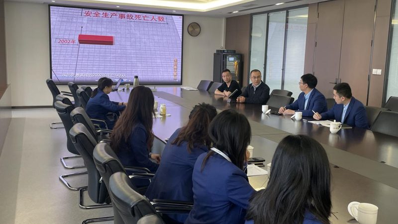成人高考毕业证书样本制作流程揭秘