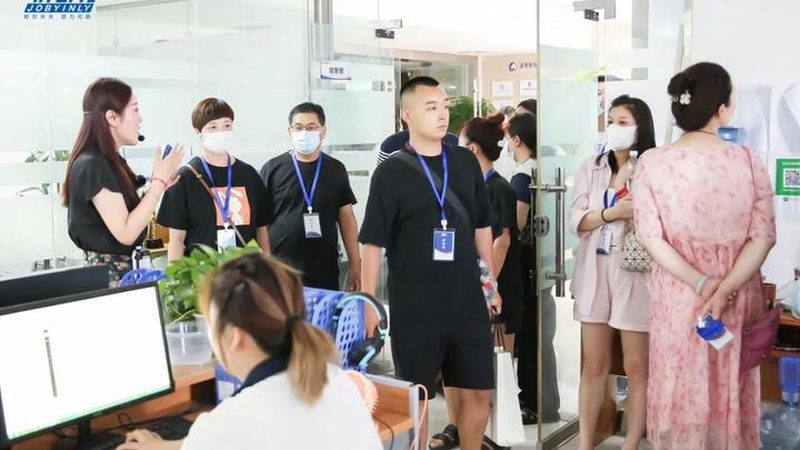 初级中级会计联报培训：优势与潜在风险解析